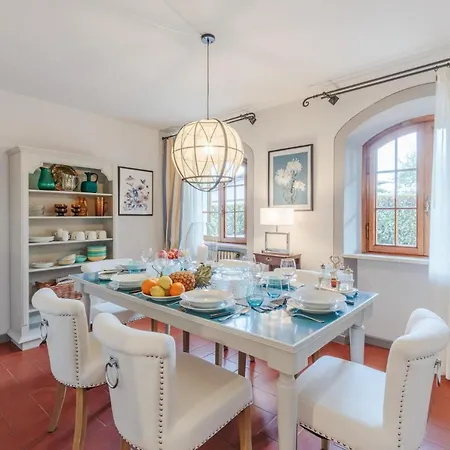 Villa Cesare 4 Bedroom With Pool *
