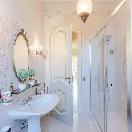 Cesare 4 Bedroom With Pool * Lucca