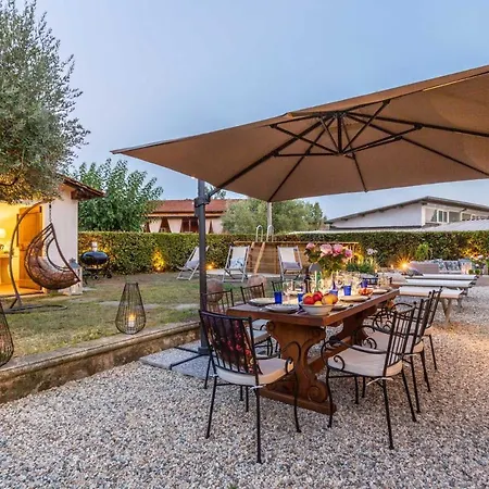 Cesare 4 Bedroom With Pool Villa Lucca